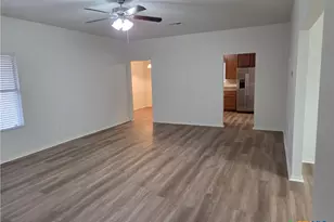 24 McFaddan Ln, Temple, TX 76502 - Photo 6