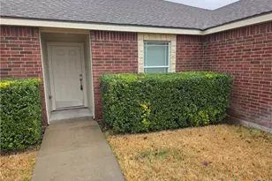 24 McFaddan Ln, Temple, TX 76502 - Photo 2