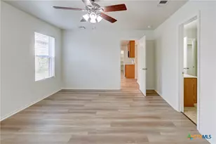 24 McFaddan Ln, Temple, TX 76502 - Photo 8