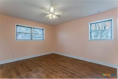 105 E Upshaw Avenue, Temple, TX 76501 - Photo 16