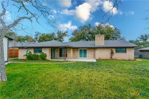 105 E Upshaw Ave, Temple, TX 76501 - Photo 22