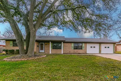 105 E Upshaw Avenue, Temple, TX 76501 - Photo 1