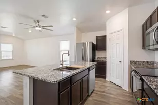 300 Jacquard Ct, Troy, TX 76579 - Photo 12