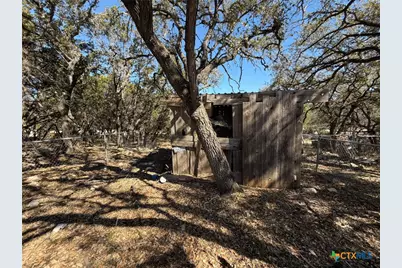 618 W Clark Street, Canyon Lake, TX 78133 - Photo 12