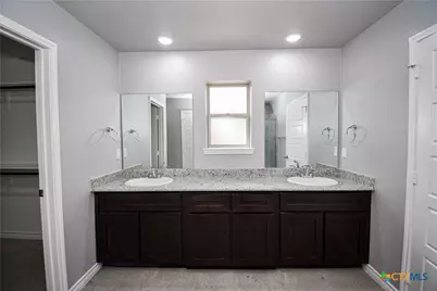 1641 Dryden Avenue, Copperas Cove, TX 76522 - Photo 28