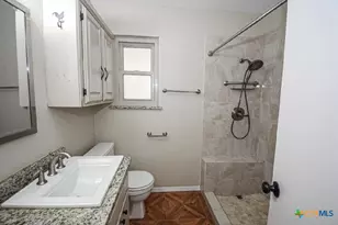 1101 Rhonda Lee St, Copperas Cove, TX 76522 - Photo 18