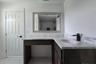 1005 Bridge St, Lampasas, TX 76550 - Photo 28