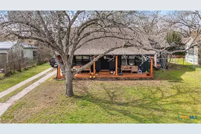 411 N La Grange Street, Hallettsville, TX 77964 - Photo 28