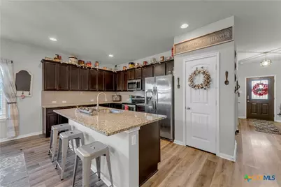 637 Donegal Lane, Georgetown, TX 78626 - Photo 6