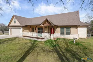 11 E Aztec Ln, Belton, TX 76513 - Photo 2
