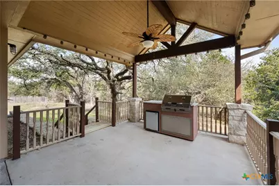 11 E Aztec Lane, Belton, TX 76513 - Photo 32