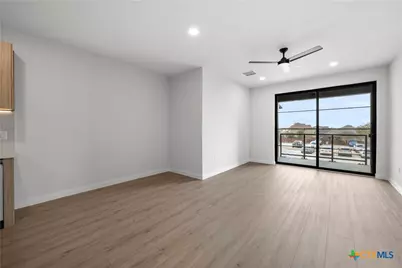 634 Central Parkway #1211, New Braunfels, TX 78130 - Photo 6