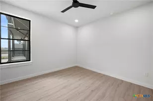 634 Central Pkwy, New Braunfels, TX 78130 - Photo 10