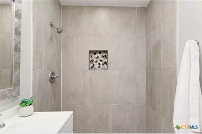 1848 W Bridge Street, New Braunfels, TX 78130 - Photo 32