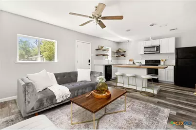 1848 W Bridge Street, New Braunfels, TX 78130 - Photo 4