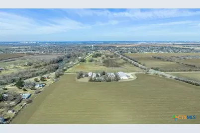 600 River Road, Martindale, TX 78655 - Photo 18