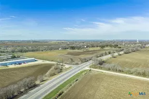 600 River Rd, Martindale, TX 78655 - Photo 1