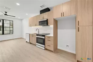 630 Central Pkwy, New Braunfels, TX 78130 - Photo 6