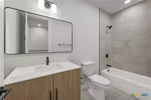 630 Central Pkwy, New Braunfels, TX 78130 - Photo 16