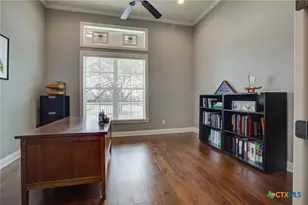 112 Westin Hls, New Braunfels, TX 78132 - Photo 16