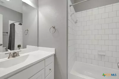 1404 Pioneer Drive, New Braunfels, TX 78132 - Photo 28