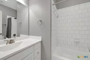 1404 Pioneer Dr, New Braunfels, TX 78132 - Photo 28