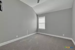 1404 Pioneer Dr, New Braunfels, TX 78132 - Photo 28