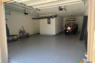 1404 Pioneer Dr, New Braunfels, TX 78132 - Photo 6