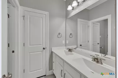 1404 Pioneer Drive, New Braunfels, TX 78132 - Photo 10