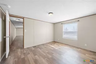 606 W Lampasas St, Lometa, TX 76853 - Photo 16