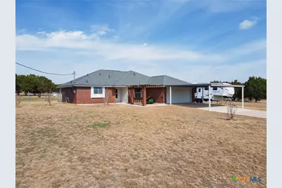 554 County Road 4707, Kempner, TX 76539 - Photo 4