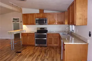 10060 Rebecca Creek Rd, Spring Branch, TX 78070 - Photo 8