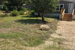 269 E Clark St, Canyon Lake, TX 78133 - Photo 2