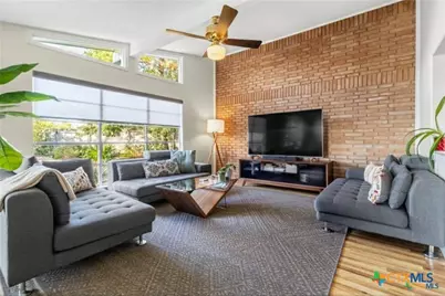 410 Downing Street, Belton, TX 76513 - Photo 2