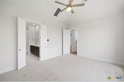 247 White Oak, Castroville, TX 78009 - Photo 14