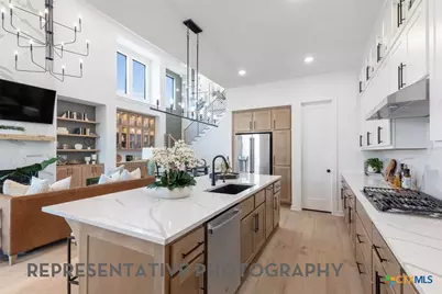 247 White Oak, Castroville, TX 78009 - Photo 8