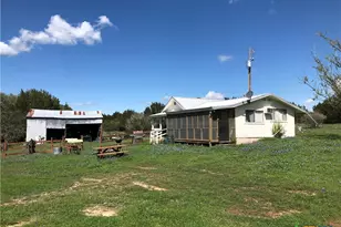 1595 Skyridge Rd, Lampasas, TX 76550 - Photo 8