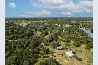 1595 Sky Ridge Road, Lampasas, TX 76550 - Photo 18