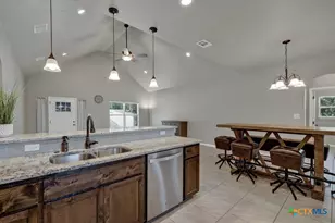 164 Willie Ct, Canyon Lake, TX 78133 - Photo 14