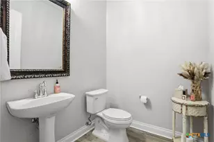 426 County Road 2801 W, Mico, TX 78056 - Photo 30