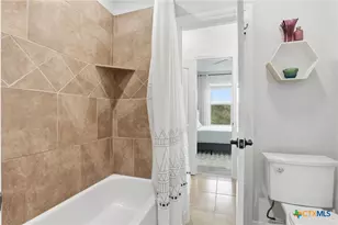 426 County Road 2801 W, Mico, TX 78056 - Photo 40