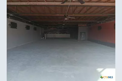 207 E Avenue C, Killeen, TX 76541 - Photo 2