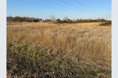 12 W Oaks, Victoria, TX 77905 - Photo 2