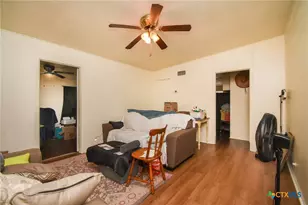 1310 E Rosebud Ave, Victoria, TX 77901 - Photo 4