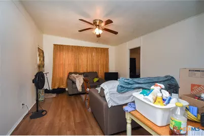 1310 E Rosebud Avenue, Victoria, TX 77901 - Photo 6