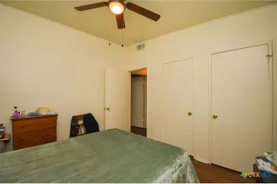 1310 E Rosebud Avenue, Victoria, TX 77901 - Photo 18