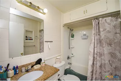 1310 E Rosebud Avenue, Victoria, TX 77901 - Photo 22