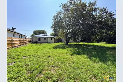 1205 E Avenue G, Killeen, TX 76541 - Photo 20