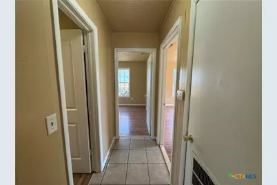 1205 E Avenue G, Killeen, TX 76541 - Photo 8