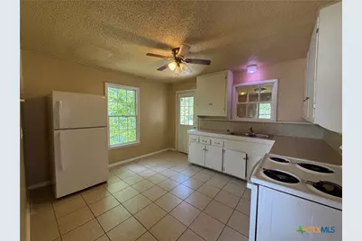 1205 E Avenue G, Killeen, TX 76541 - Photo 6